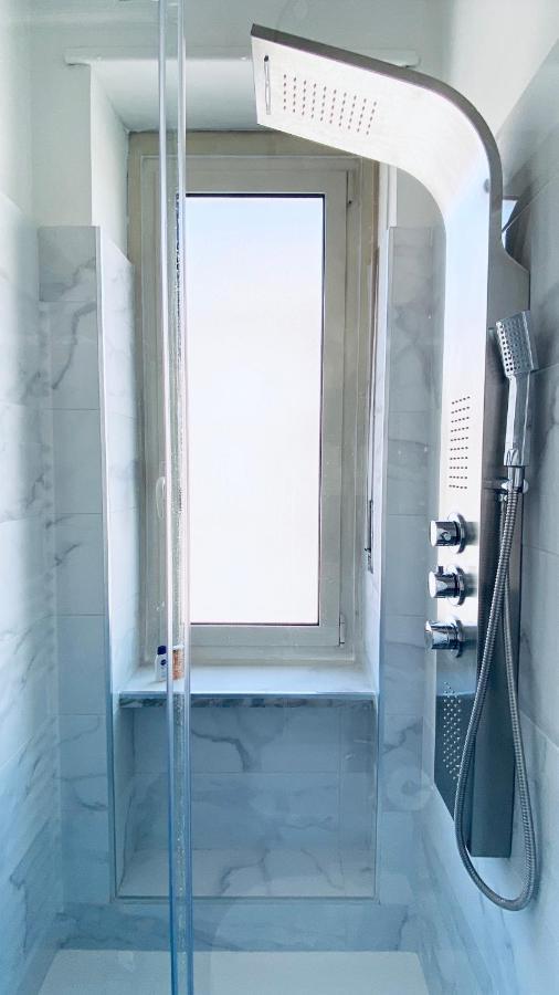 Apartment Relax & Tour New Minimal Chic Turin